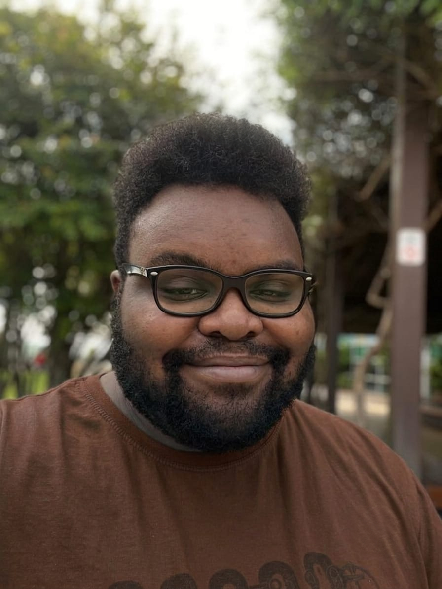 Retrato de Gabriel Dias, designer e desenvolvedor